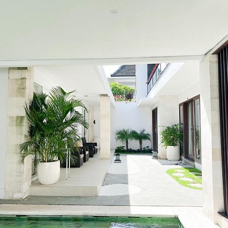 Apple Villas & Apartments Kerobokan Exteriér fotografie